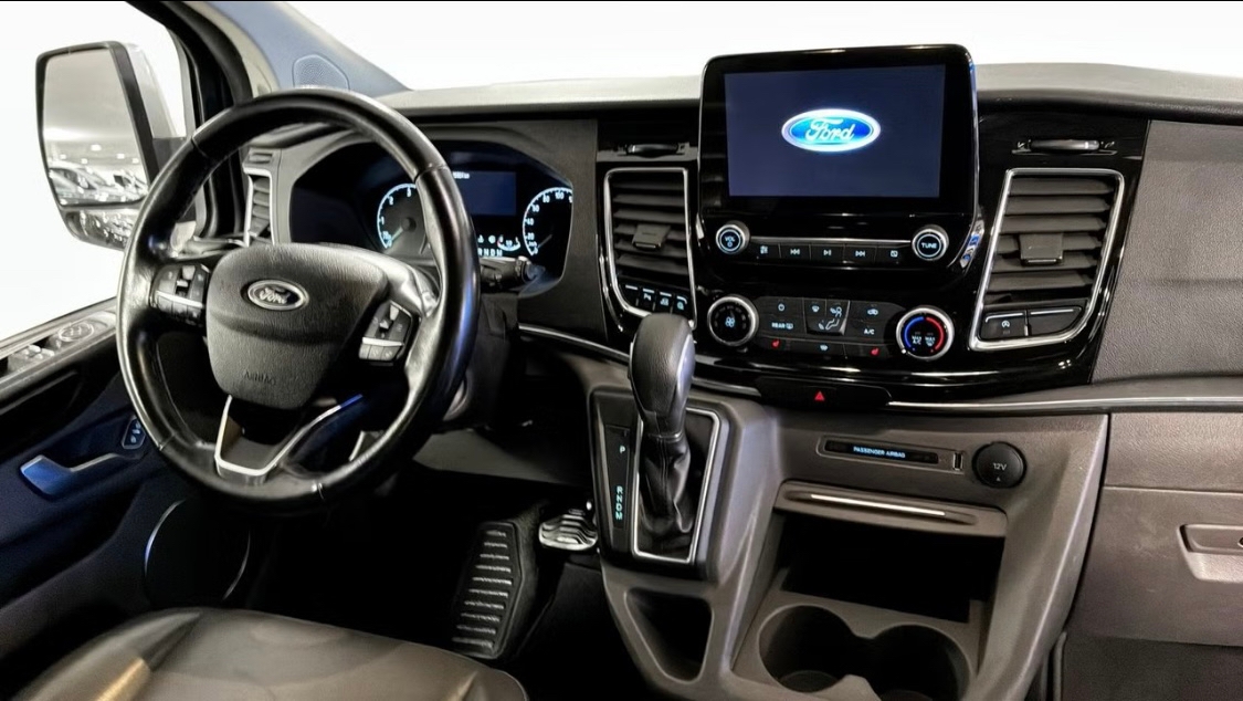 Ford Tourneo Custom 2022, photo 5/7