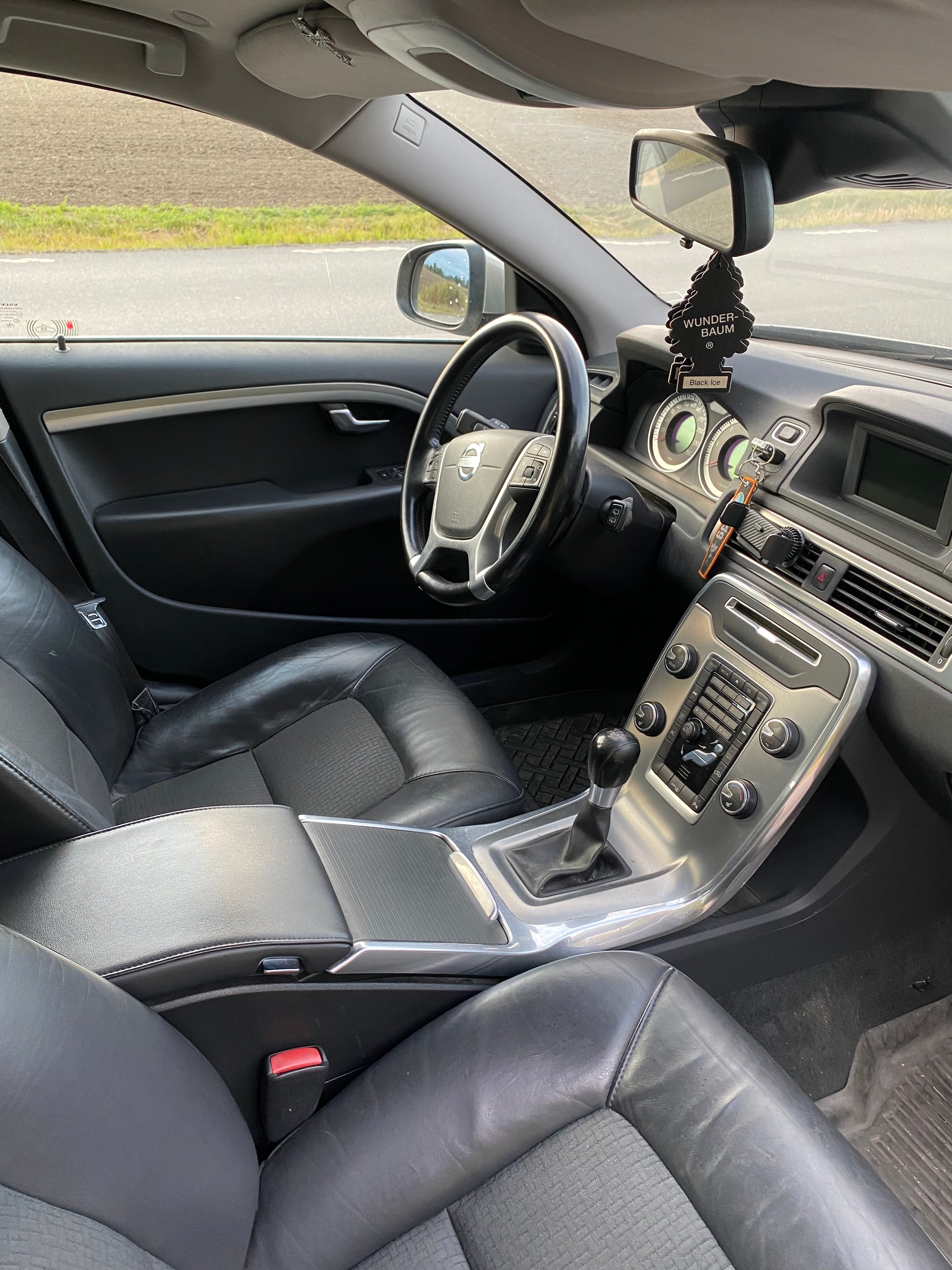 Volvo V70 DRIVe Manuell 2012, bild 6/10