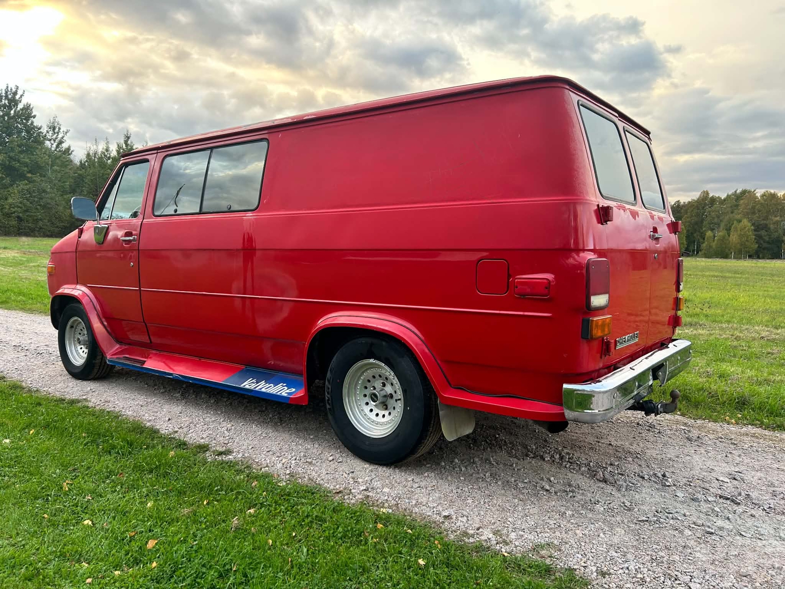Chevrolet G20 1988, photo 2/6