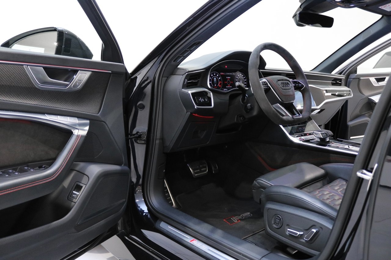 Audi RS6 2021, bild 2/10