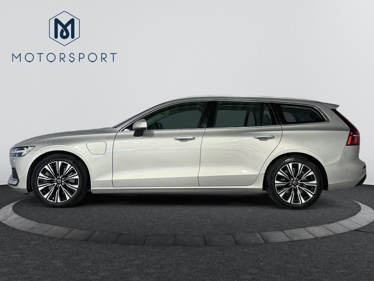 Volvo V60 2023, bild 4/26