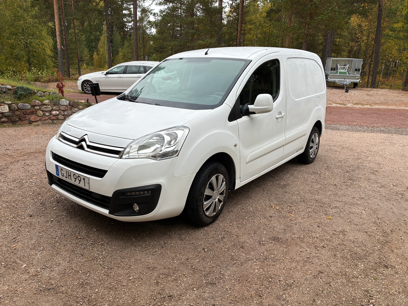 Citroen Berlingo 2017, bild 2/6