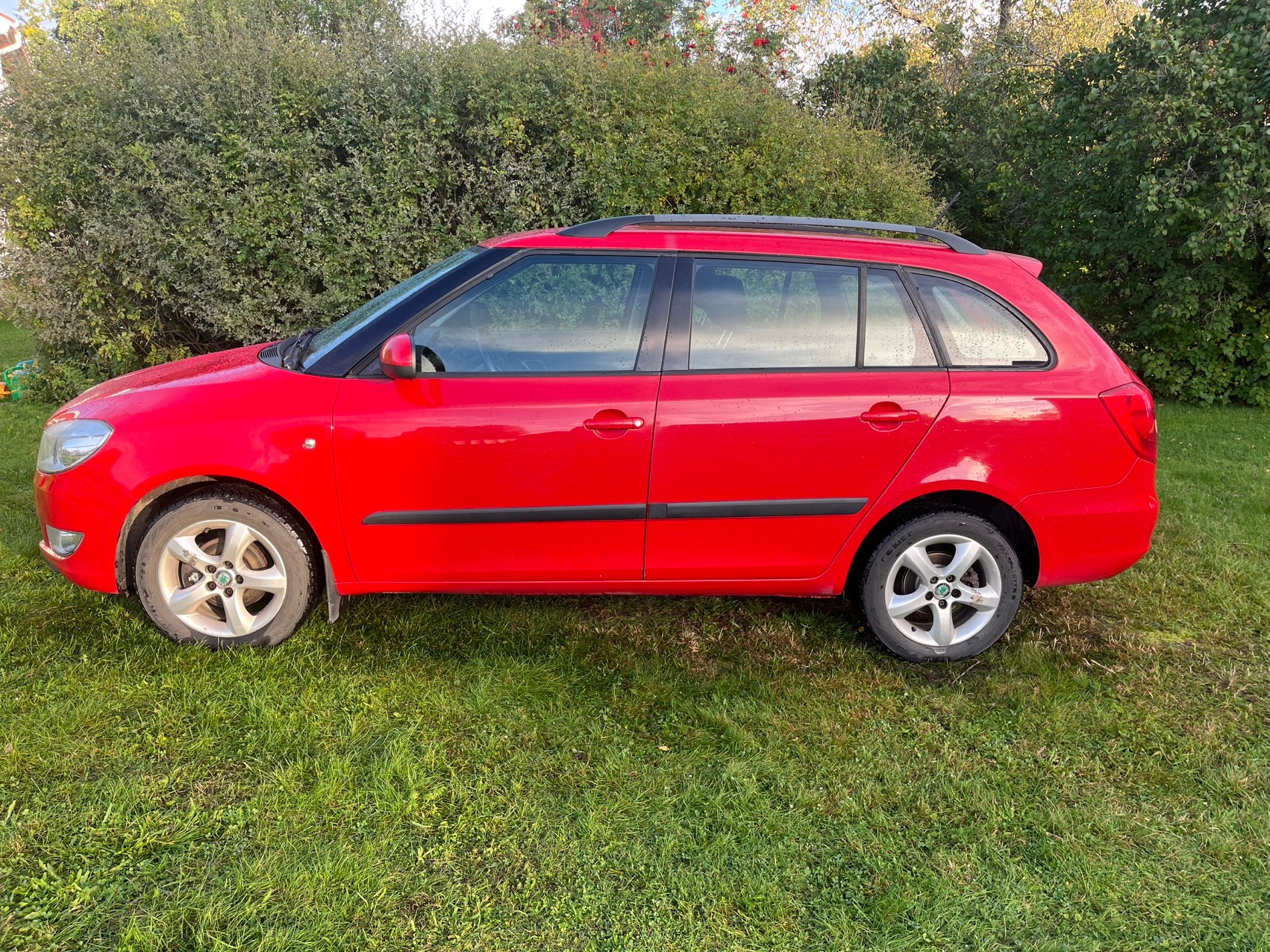 Skoda Fabia Kombi 1.2 TSI Manuell 2013, bild 3/9
