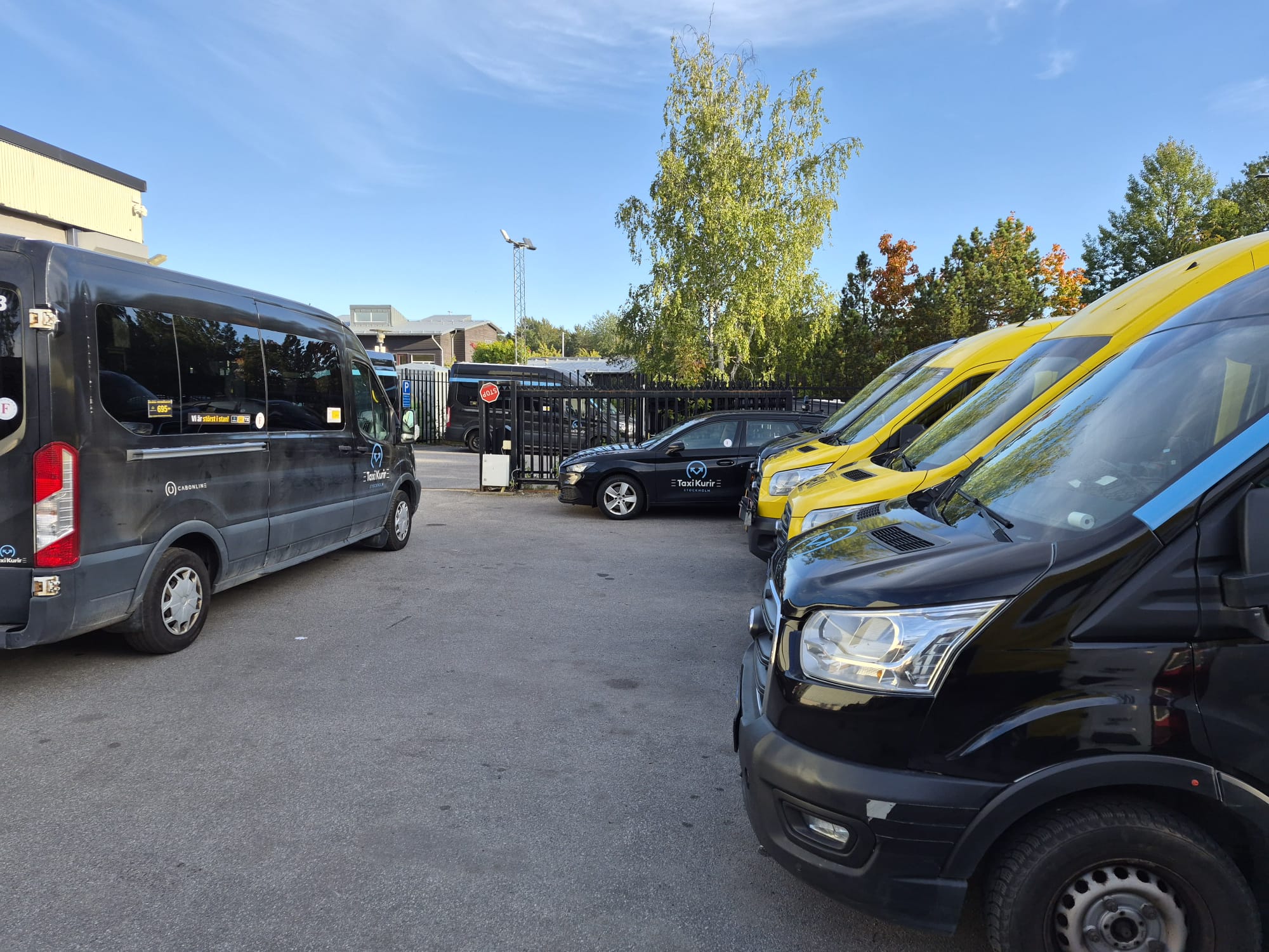Ford Transit 350 Kombi 2.0 TDCi Manuell 2018, bild 5/6