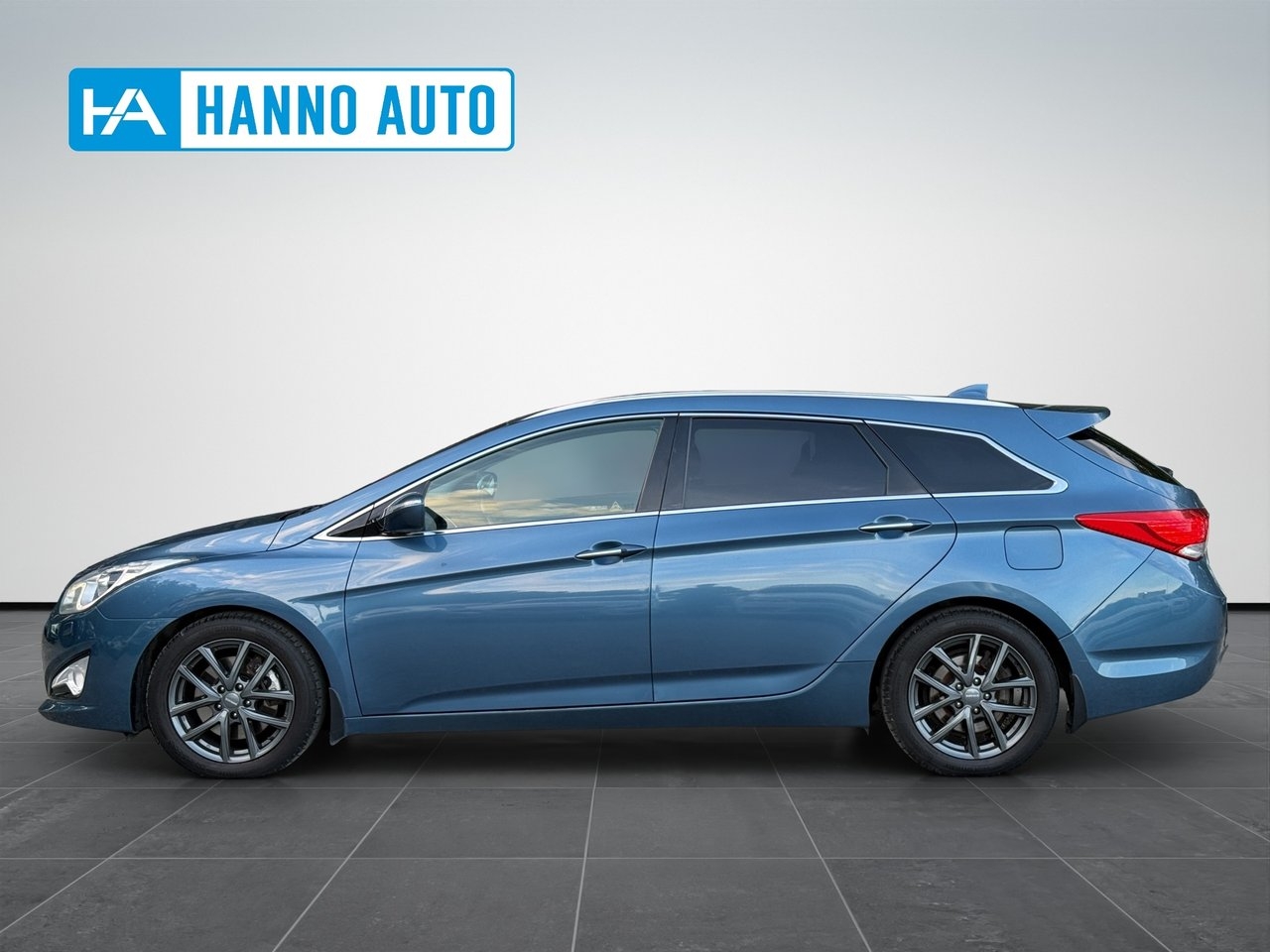 Hyundai i40 1.7 CRDi Business/Drag 2014, bild 2/10