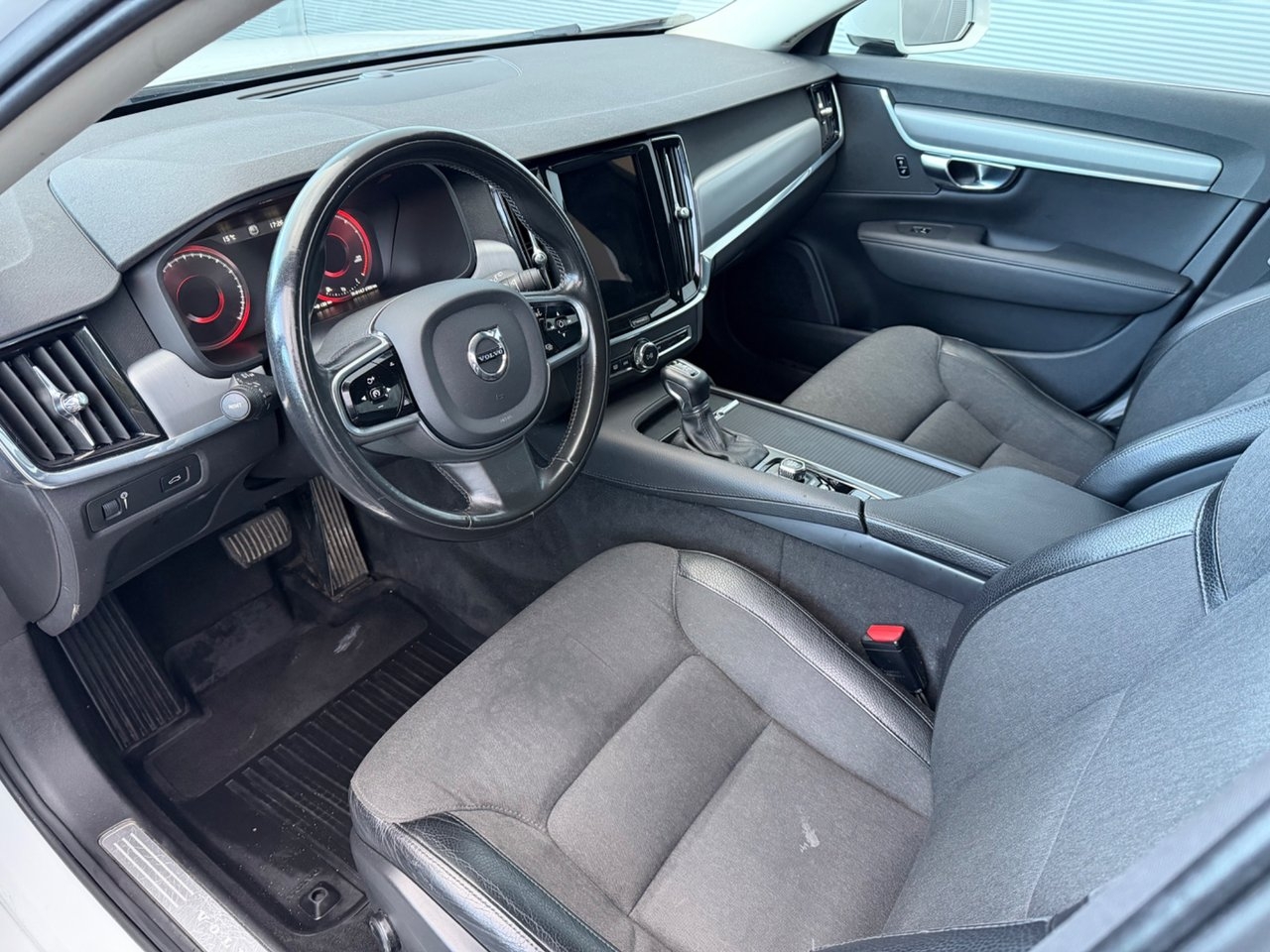 Volvo V90 2020, photo 3/8