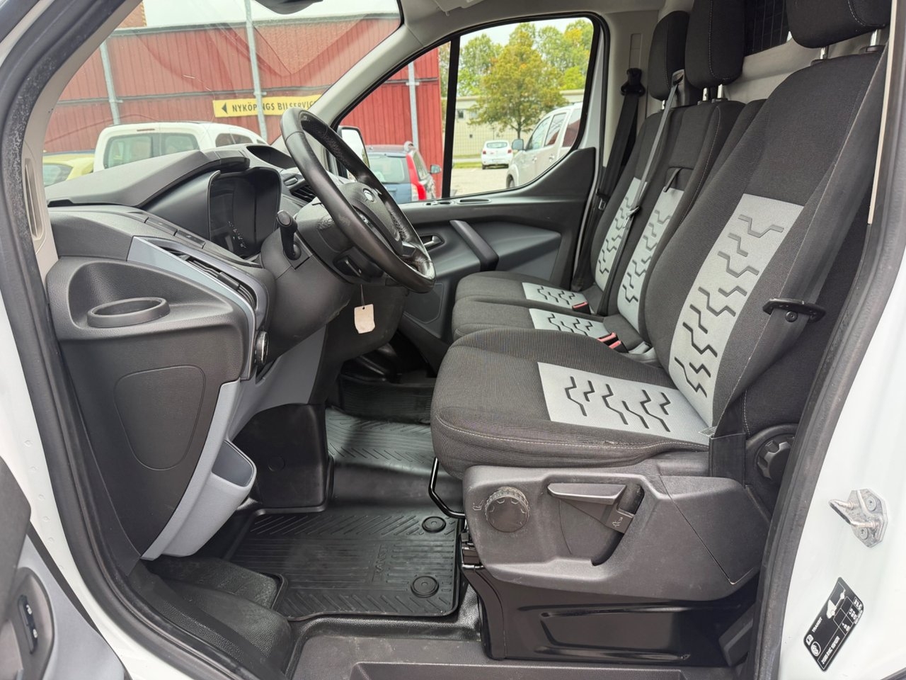 Ford Transit Custom 2018, bild 7/16
