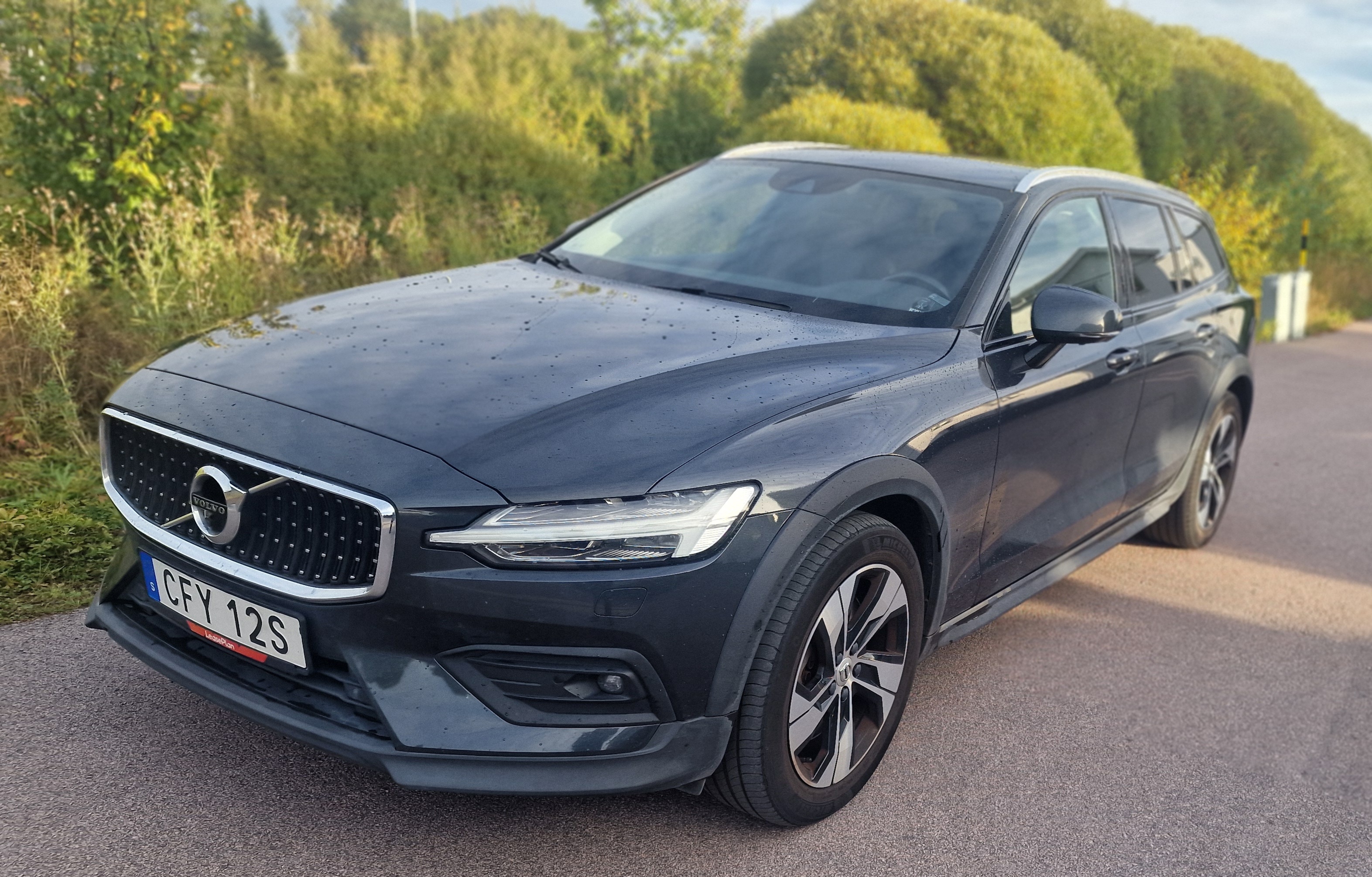 Volvo V60 Cross Country 2020, kuva 6/10