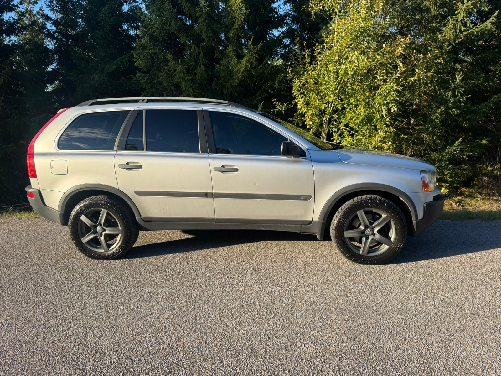 Volvo XC90 7-sits D5 AWD 2006, bild 2/22