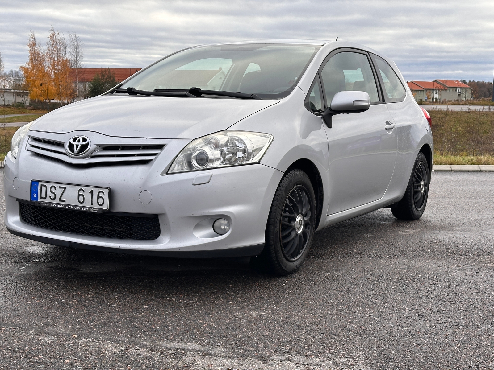Toyota Auris 2010, kuva 5/7