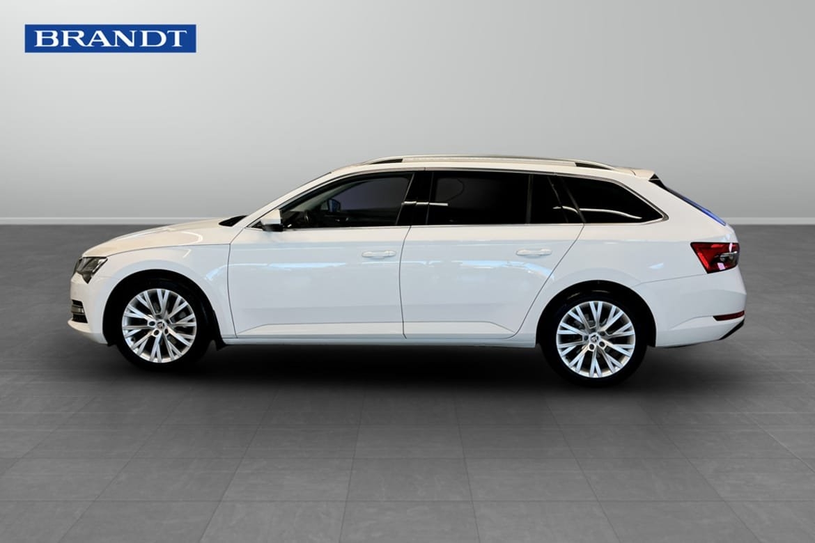 Skoda Superb Kombi 2.0 TDI 4x4 DSG 200hk 2021, kuva 3/9