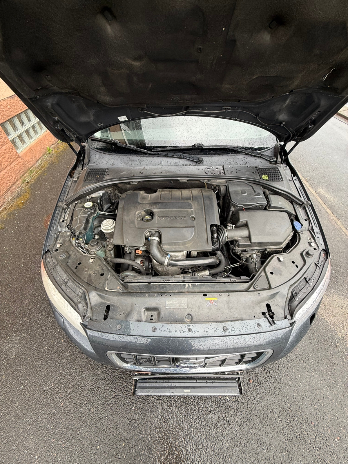 Volvo V70 1.6 D DRIVe Manuell 2011, bild 2/9