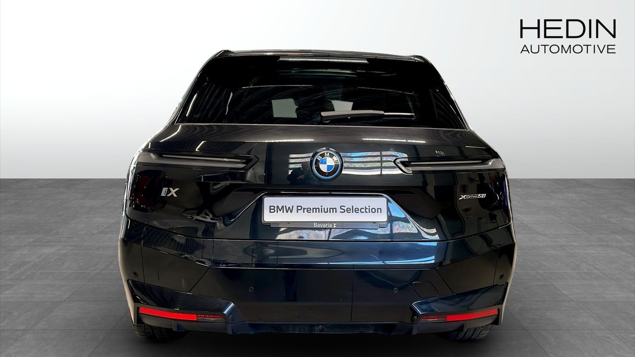 BMW iX 50 Sport Paket Drag 2023, bild 7/9