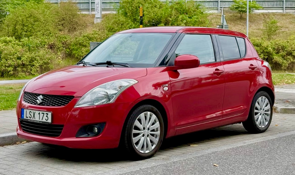 Suzuki Swift 2011, photo 3/10