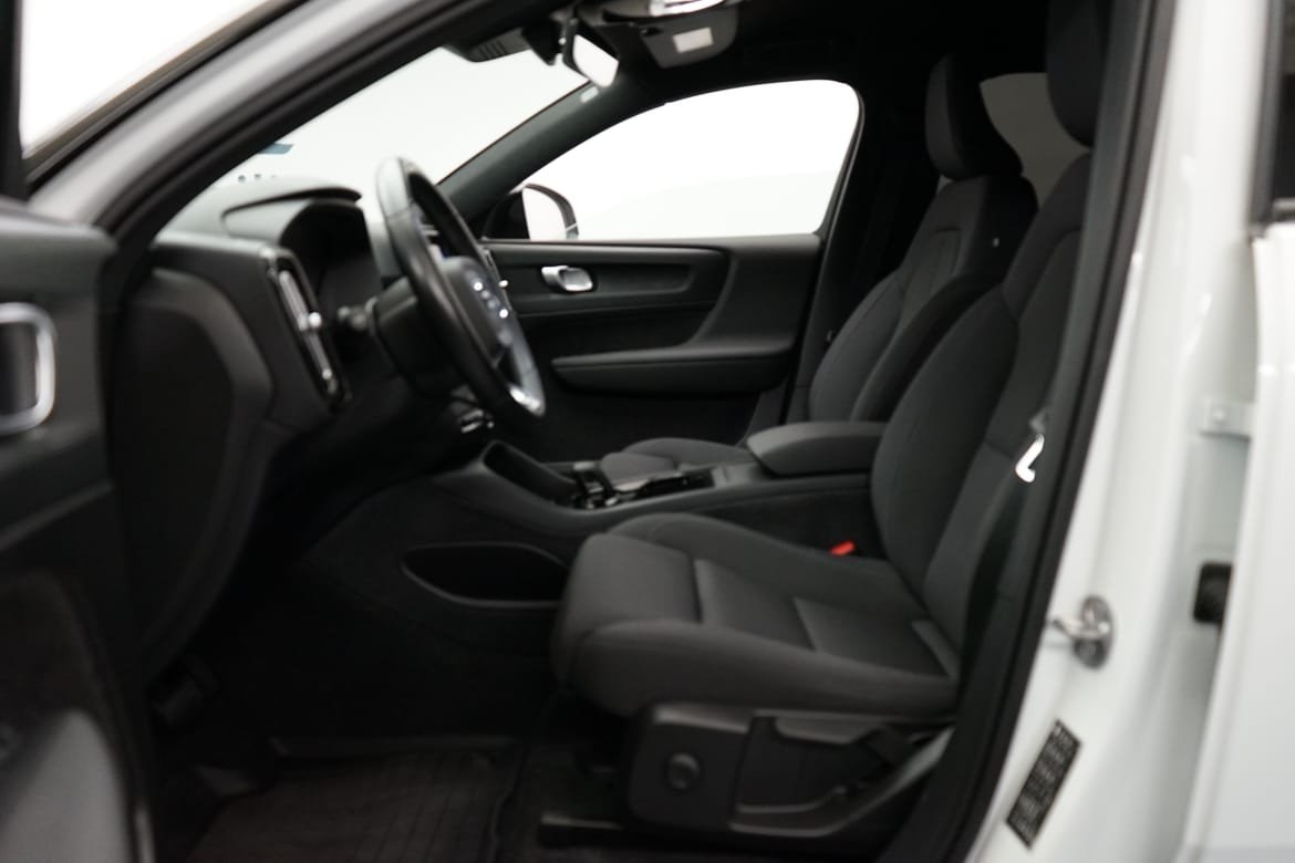 Volvo XC40 Recharge Twin Core, Dragkrok 2024, bild 5/10