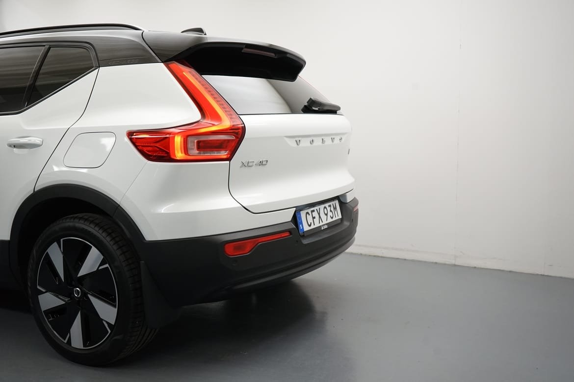 Volvo XC40 Recharge Twin Core, Dragkrok 2024, bild 3/10