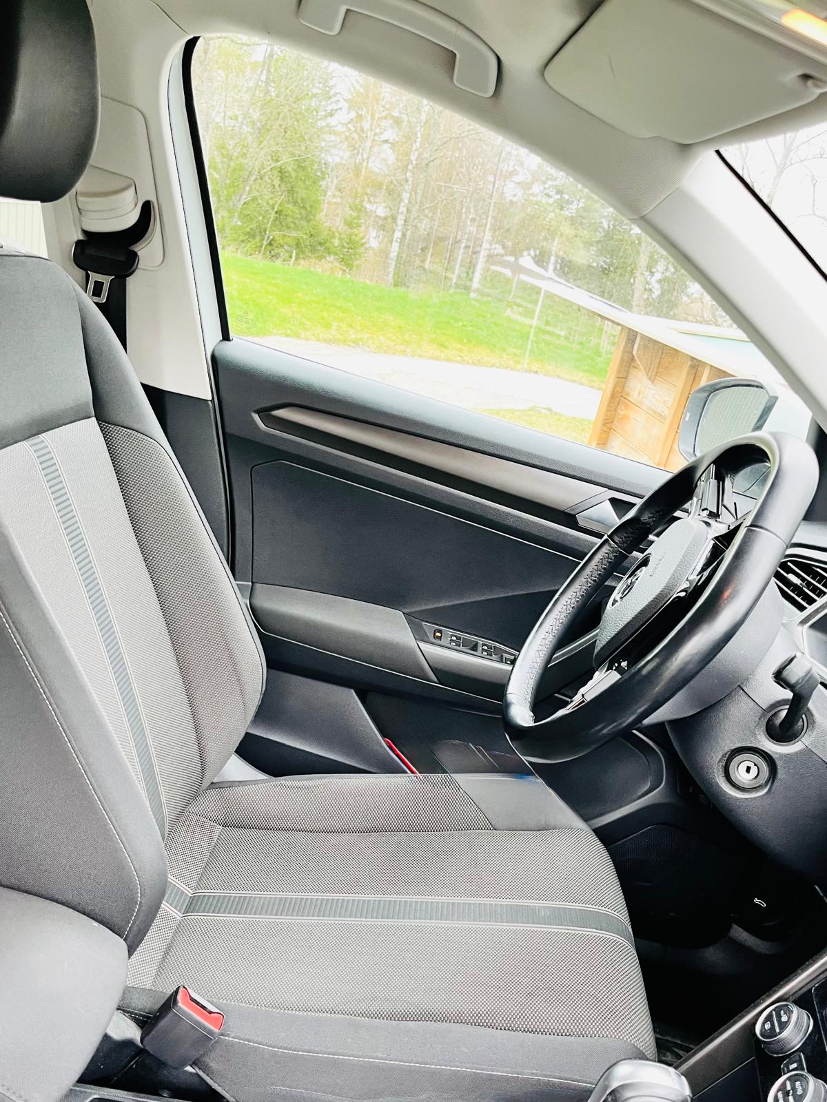 Volkswagen T-Roc 2019, bild 6/7