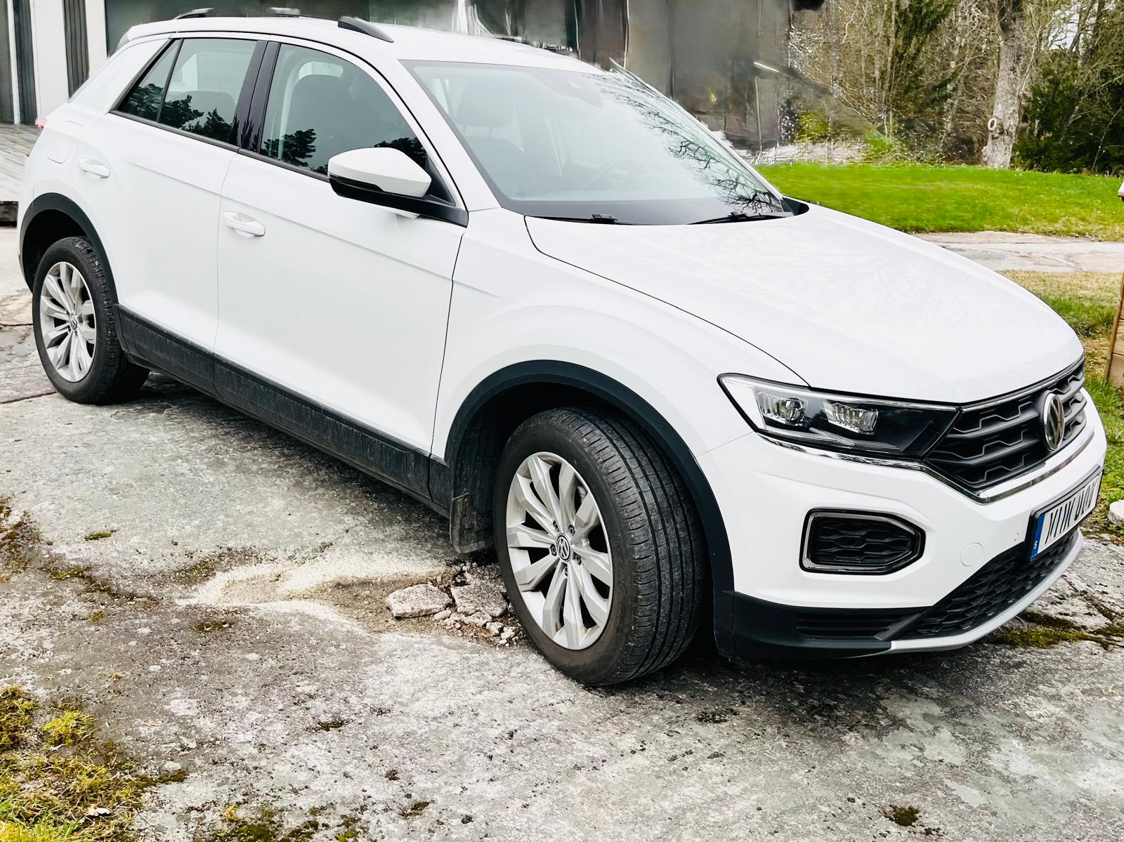 Volkswagen T-Roc 2019, bild 2/7