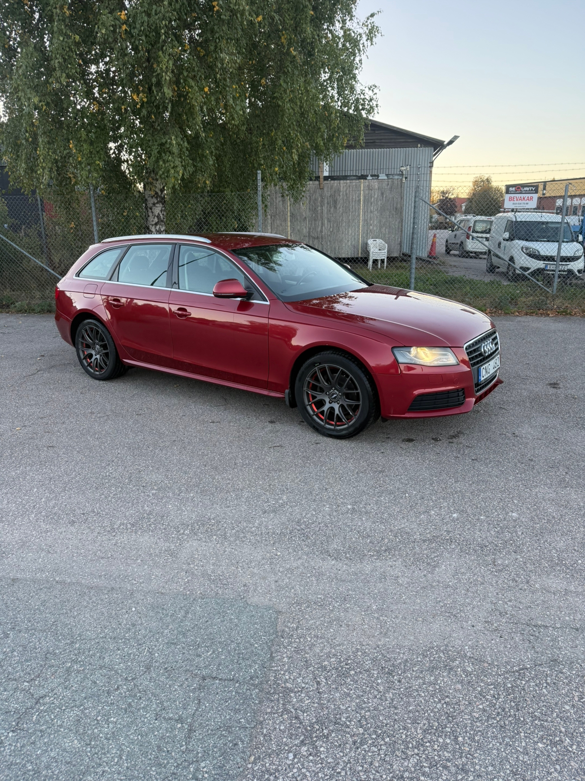 Audi A4 Avant 2.0 TDI DPF Manuell 2009, bild 2/9