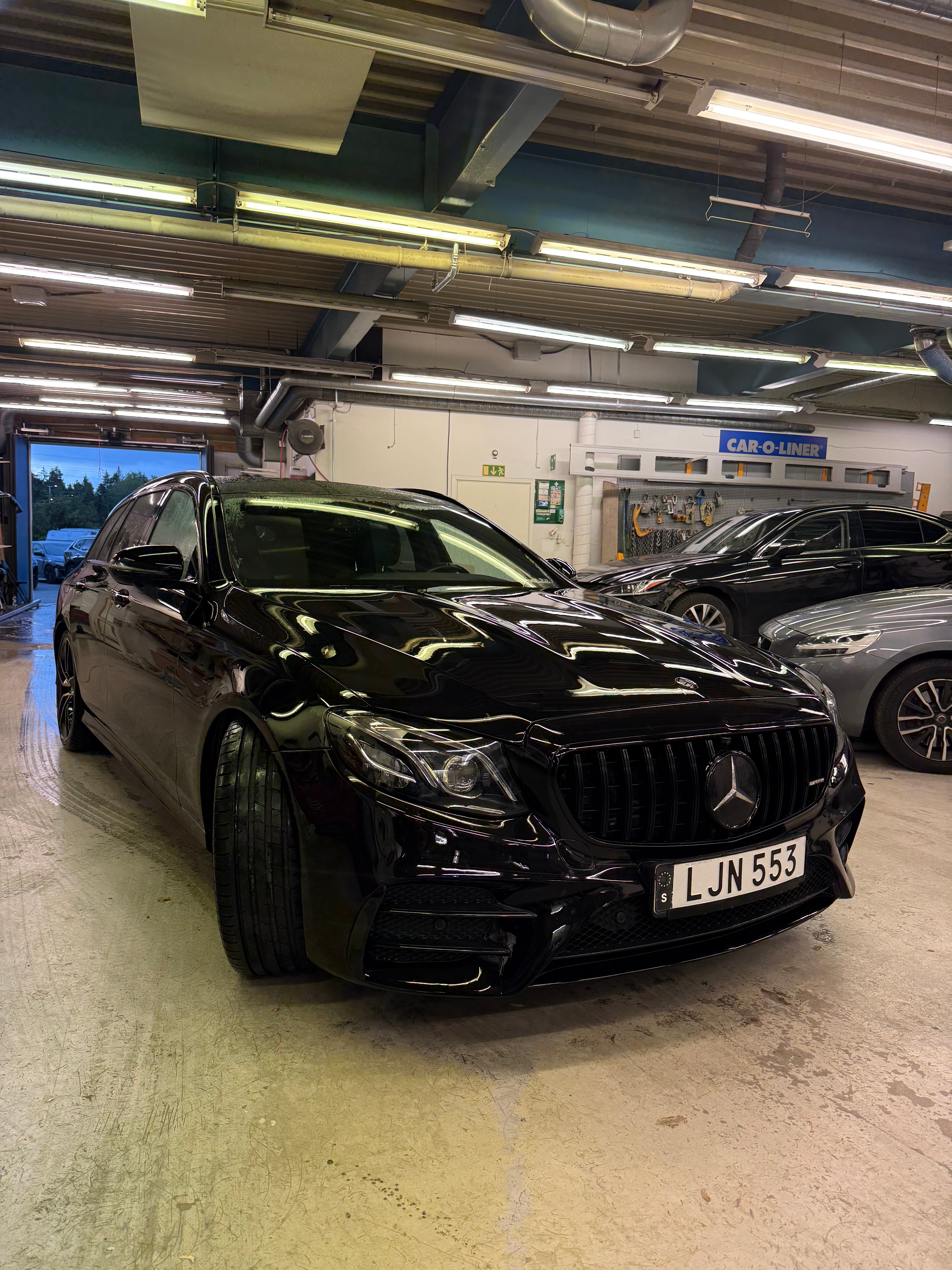 Mercedes-Benz E 53 AMG T 4MATIC+ 2019, kuva 2/8