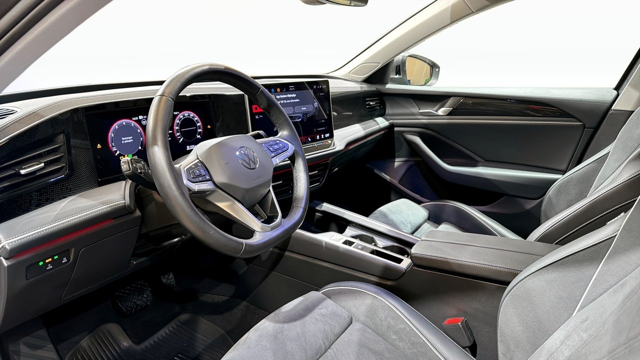 Volkswagen Passat 2025, bild 7/10