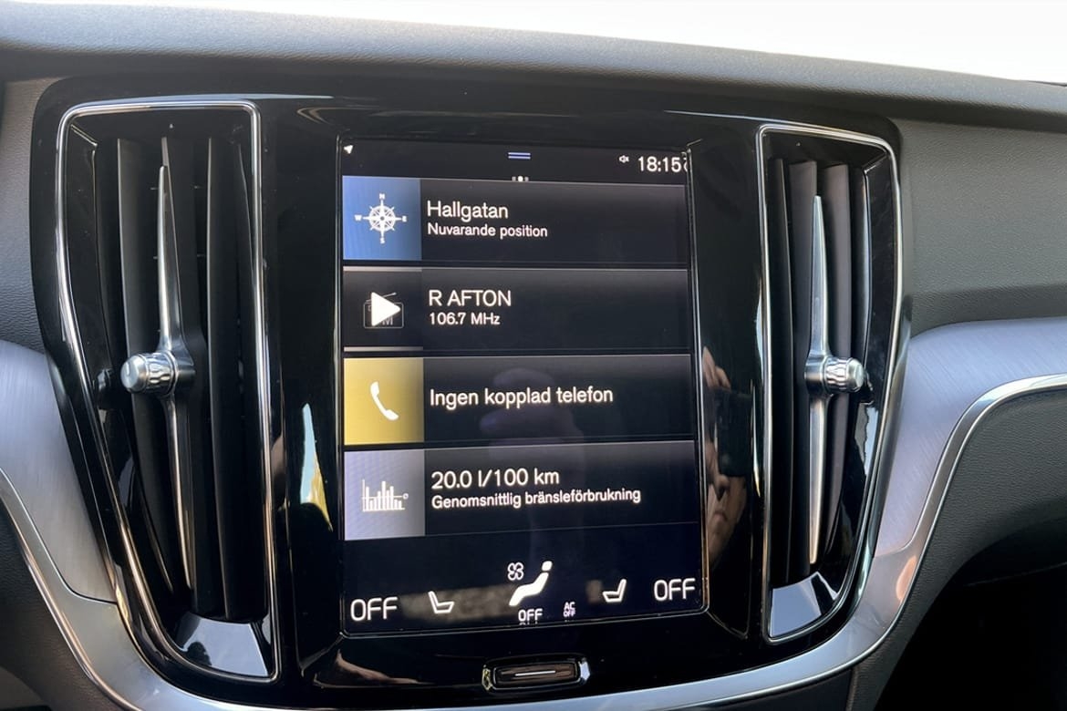 Volvo V60 Cross Country B4 AWD D Adv 2022, photo 6/9