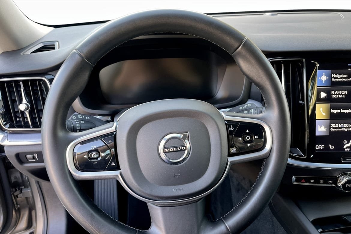 Volvo V60 Cross Country B4 AWD D Adv 2022, photo 7/9