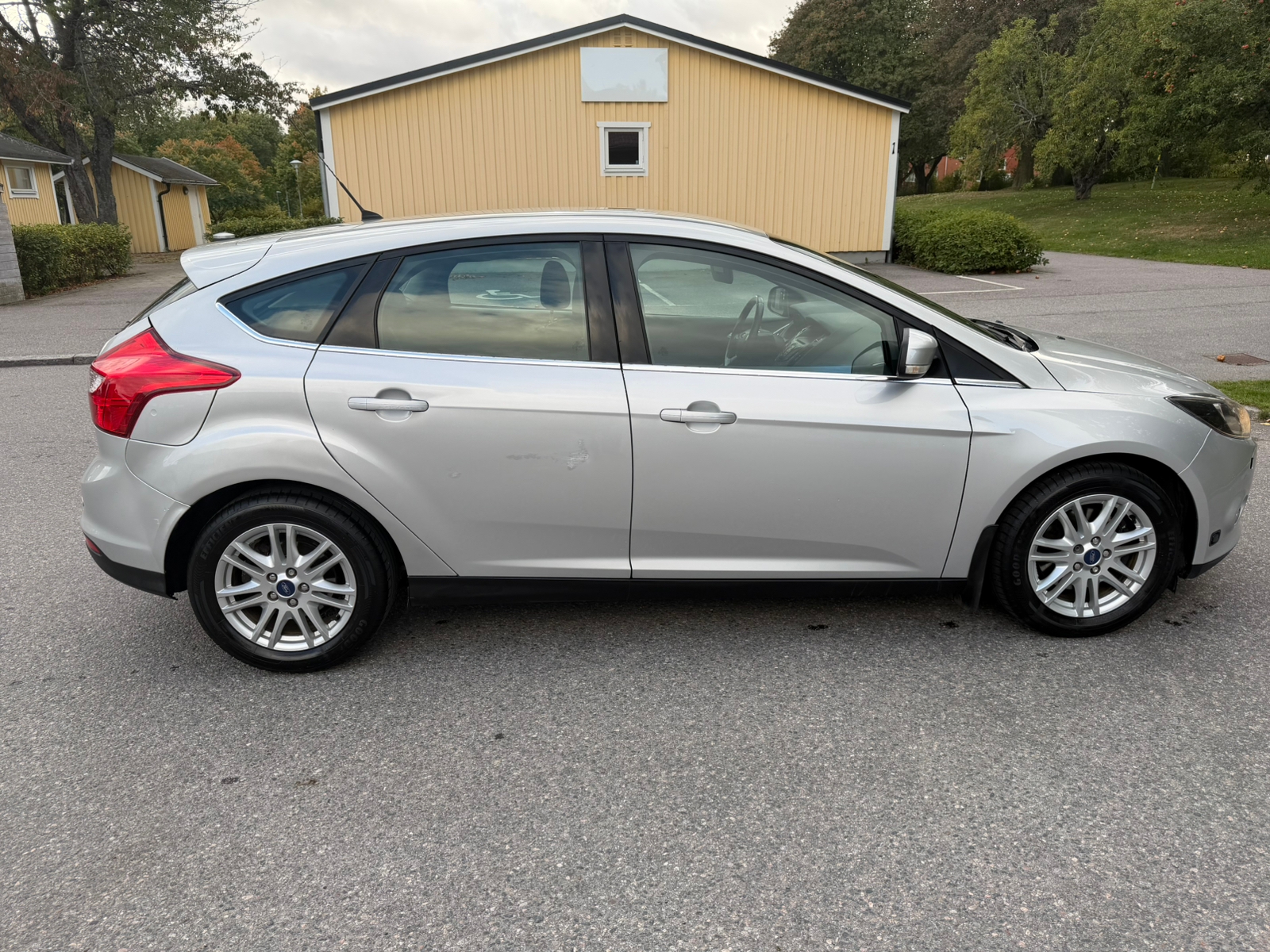 Ford Focus 2014, bild 6/10