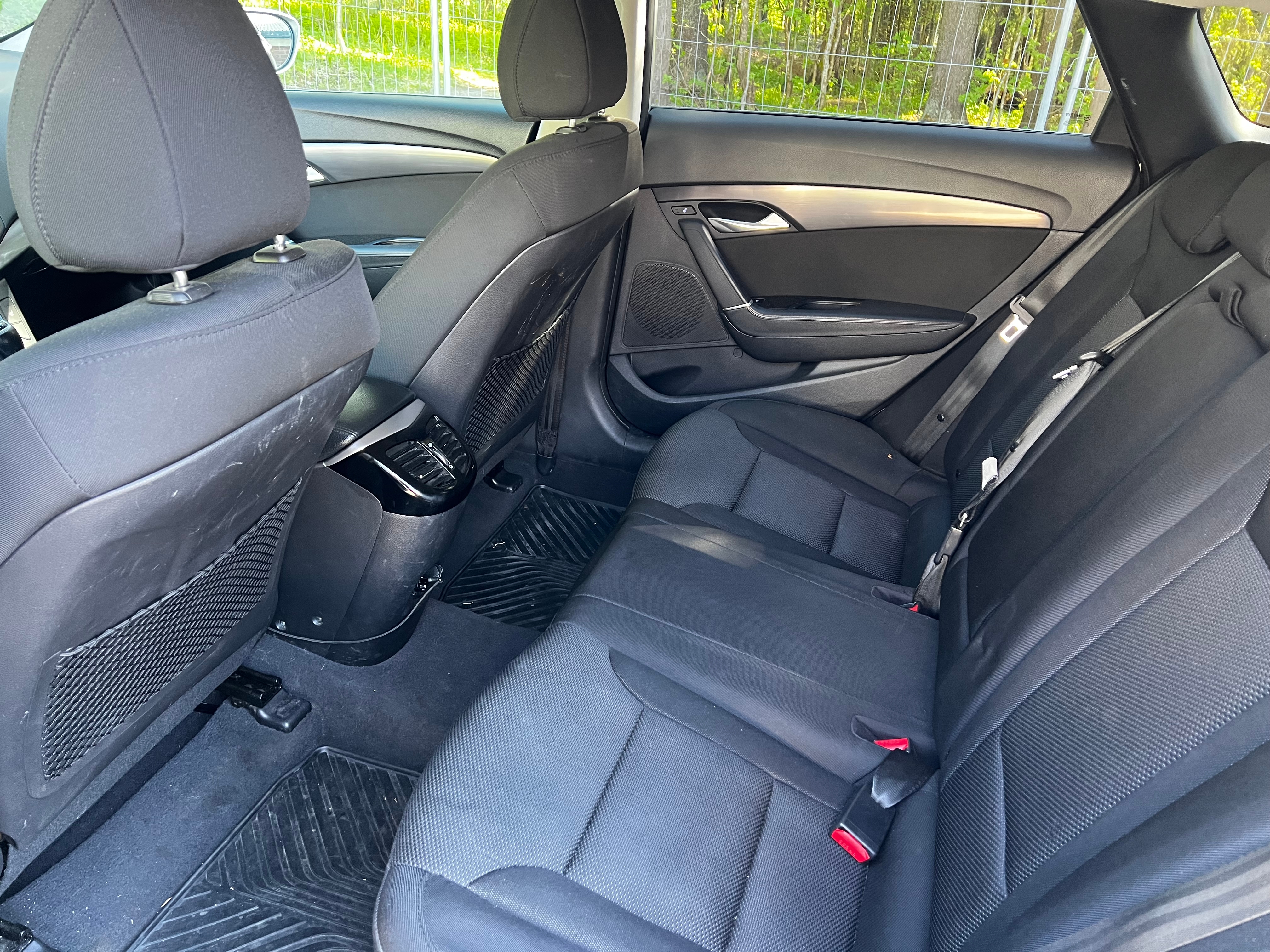 Hyundai i40 cw 1.7 CRDi Manuell 2012, bild 3/3