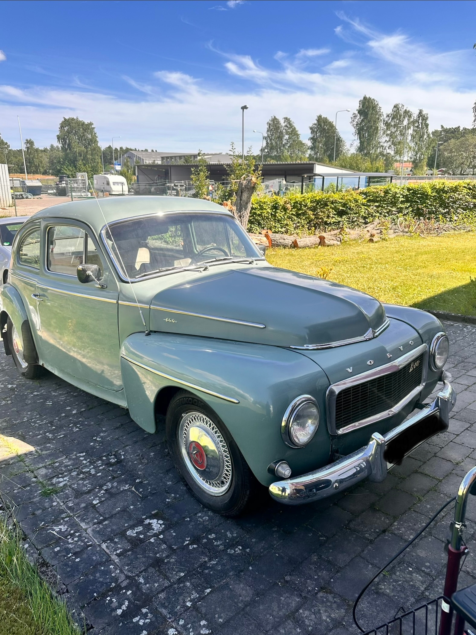 Volvo PV