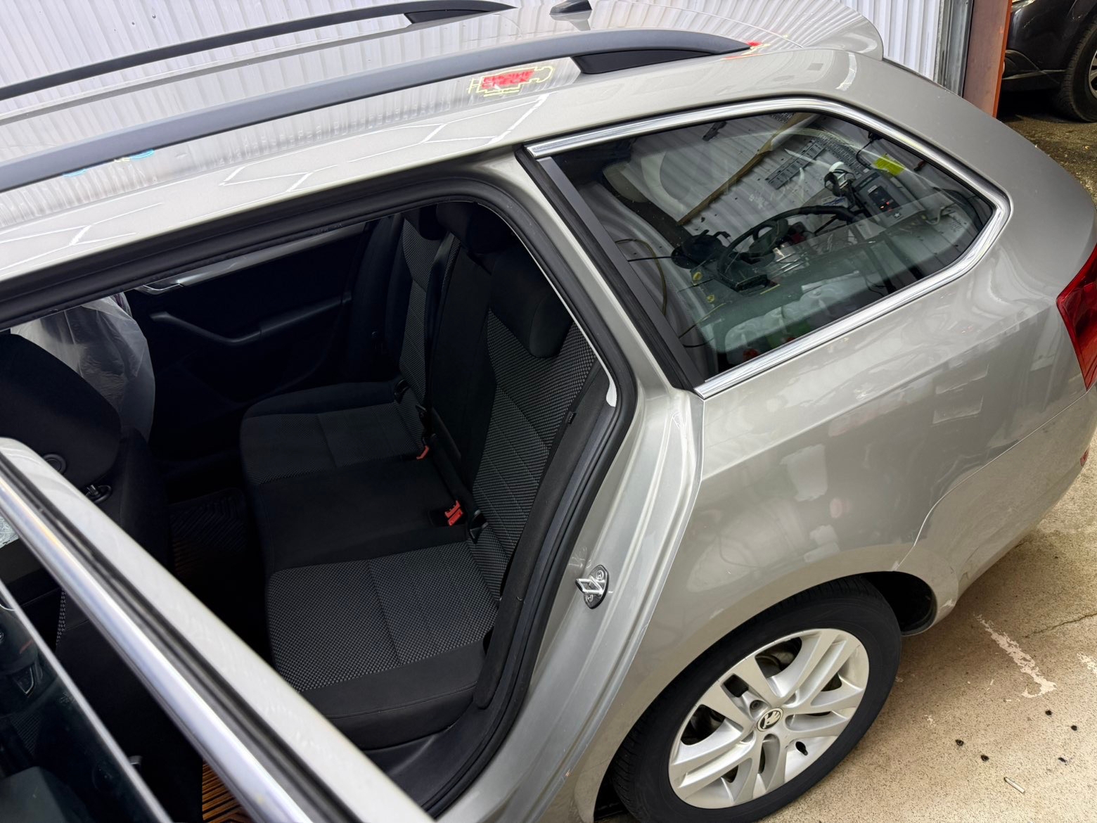 Skoda Octavia 2017, bild 6/10