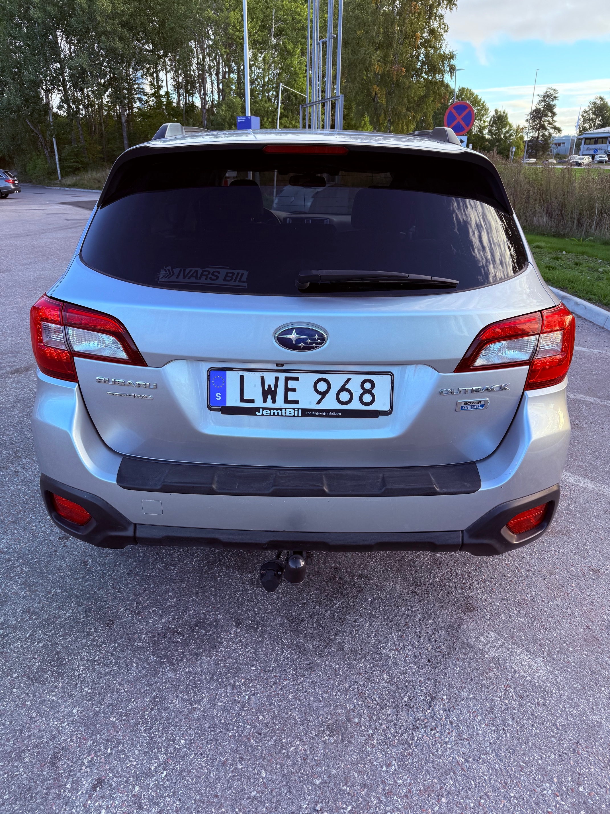 Subaru Outback 2.0 4WD Lineartronic 2017, bild 2/10