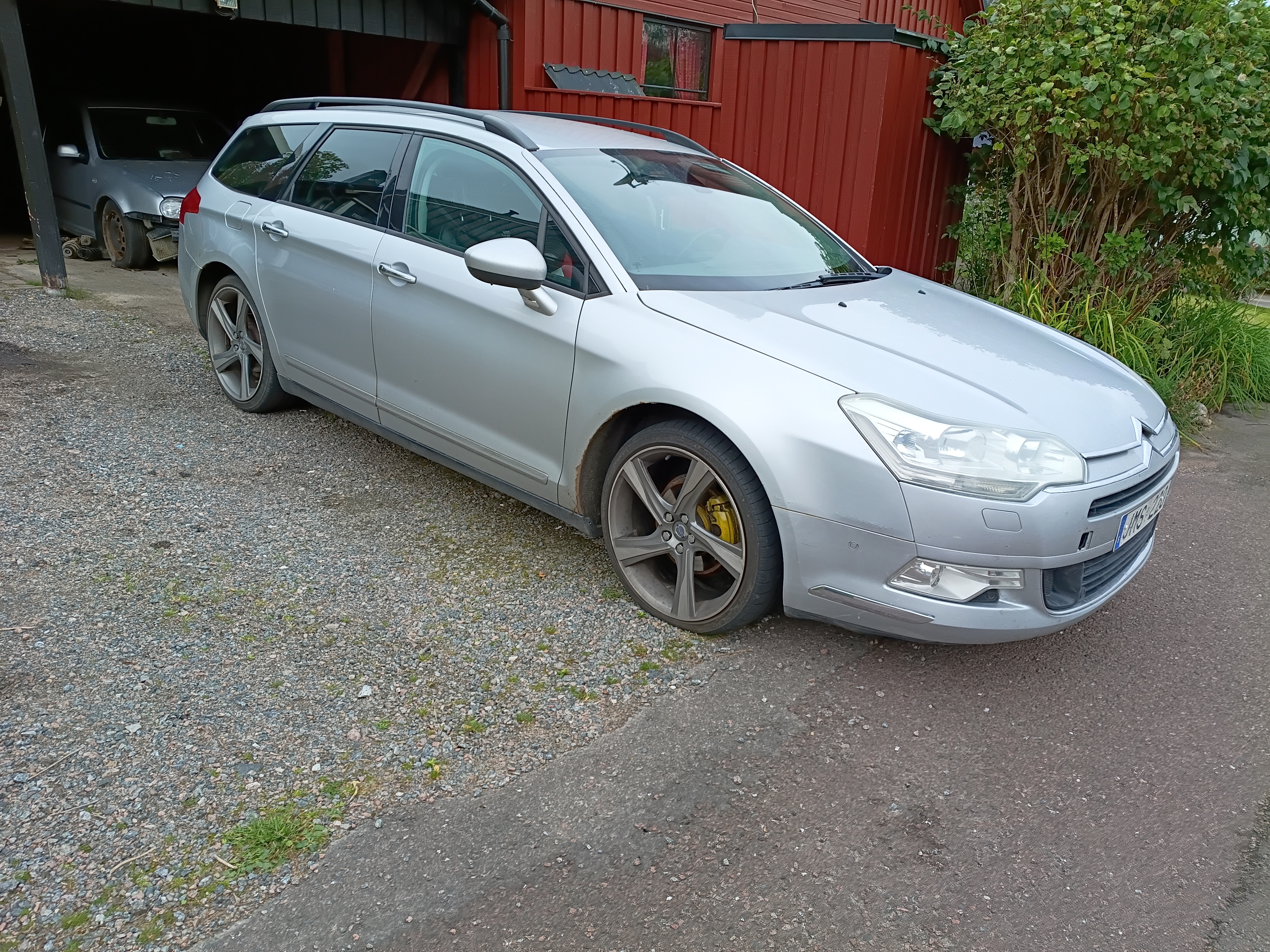 Citroen C5 Tourer 1.6 HDiF Manuell 2009, kuva 2/7