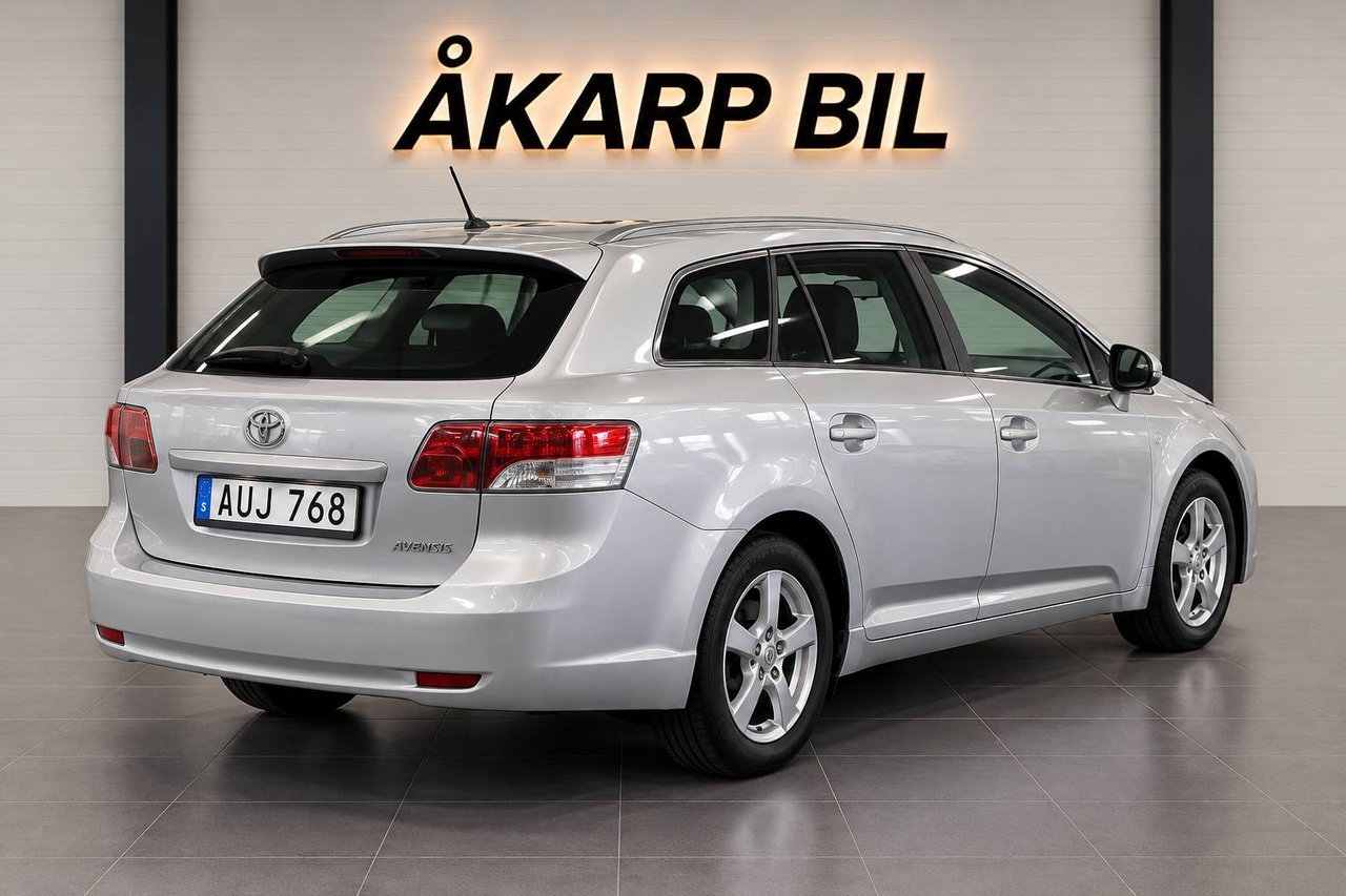 Toyota Avensis 2010, photo 5/10
