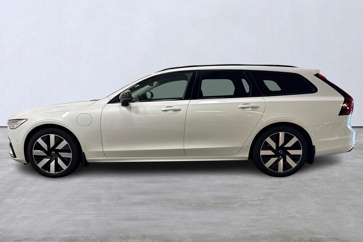 Volvo V90 T6 Plus Dark Nordic Edition 2025, bild 2/10