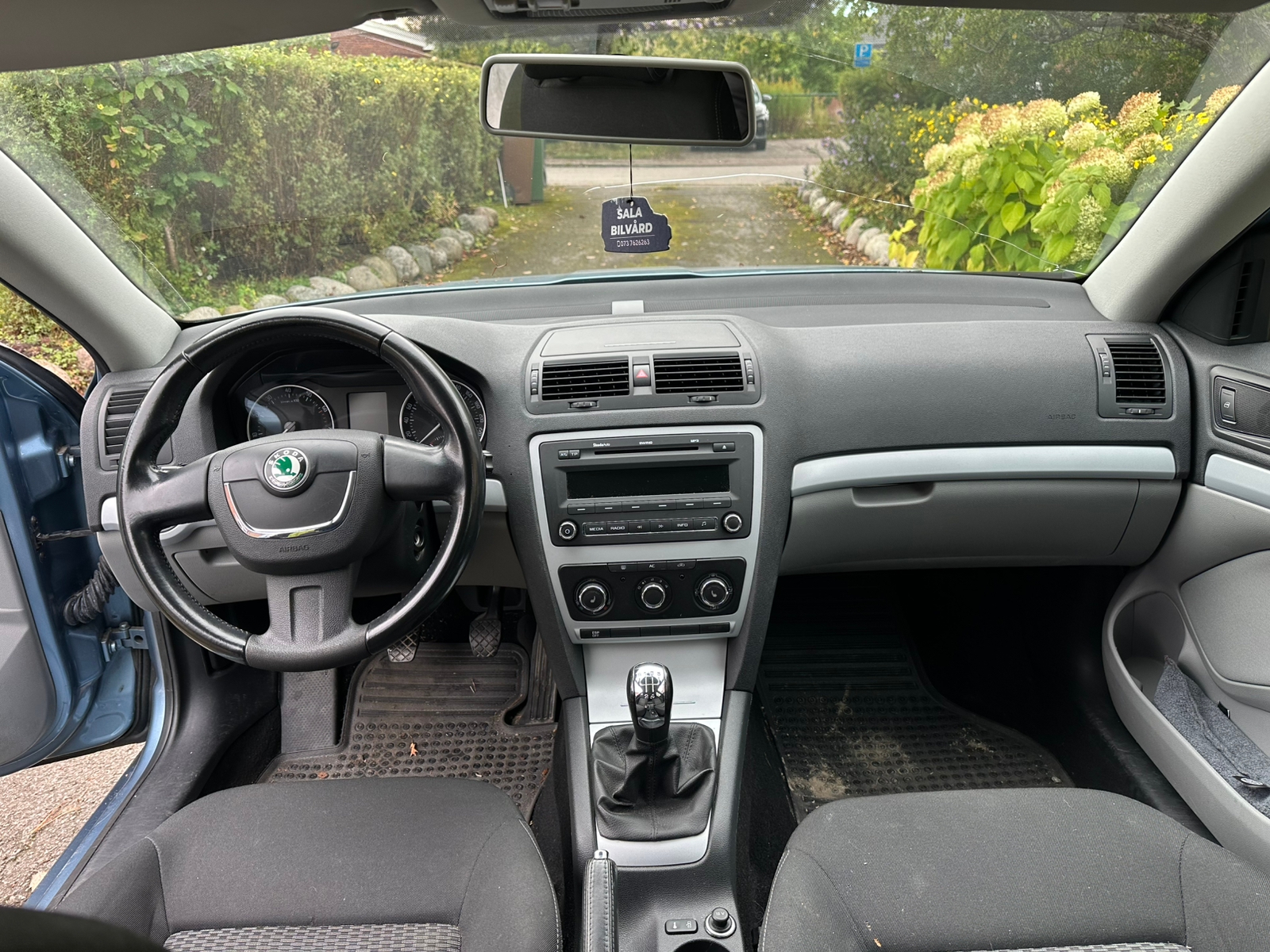 Skoda Octavia 1.6 MPI Multifuel Manuell 2009, bild 4/7