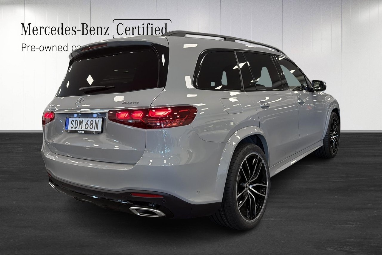 Mercedes-Benz GLS 2025, photo 3/10