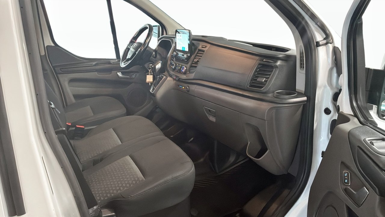 Ford Transit Custom Ny servad 2019, kuva 3/9