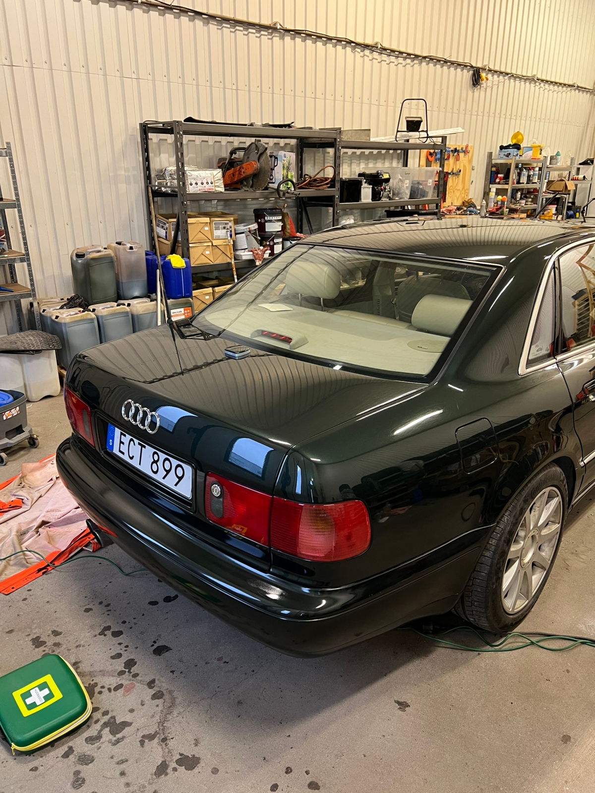 Audi A8 4.2 V8 quattro Automatisk 1997, photo 3/5