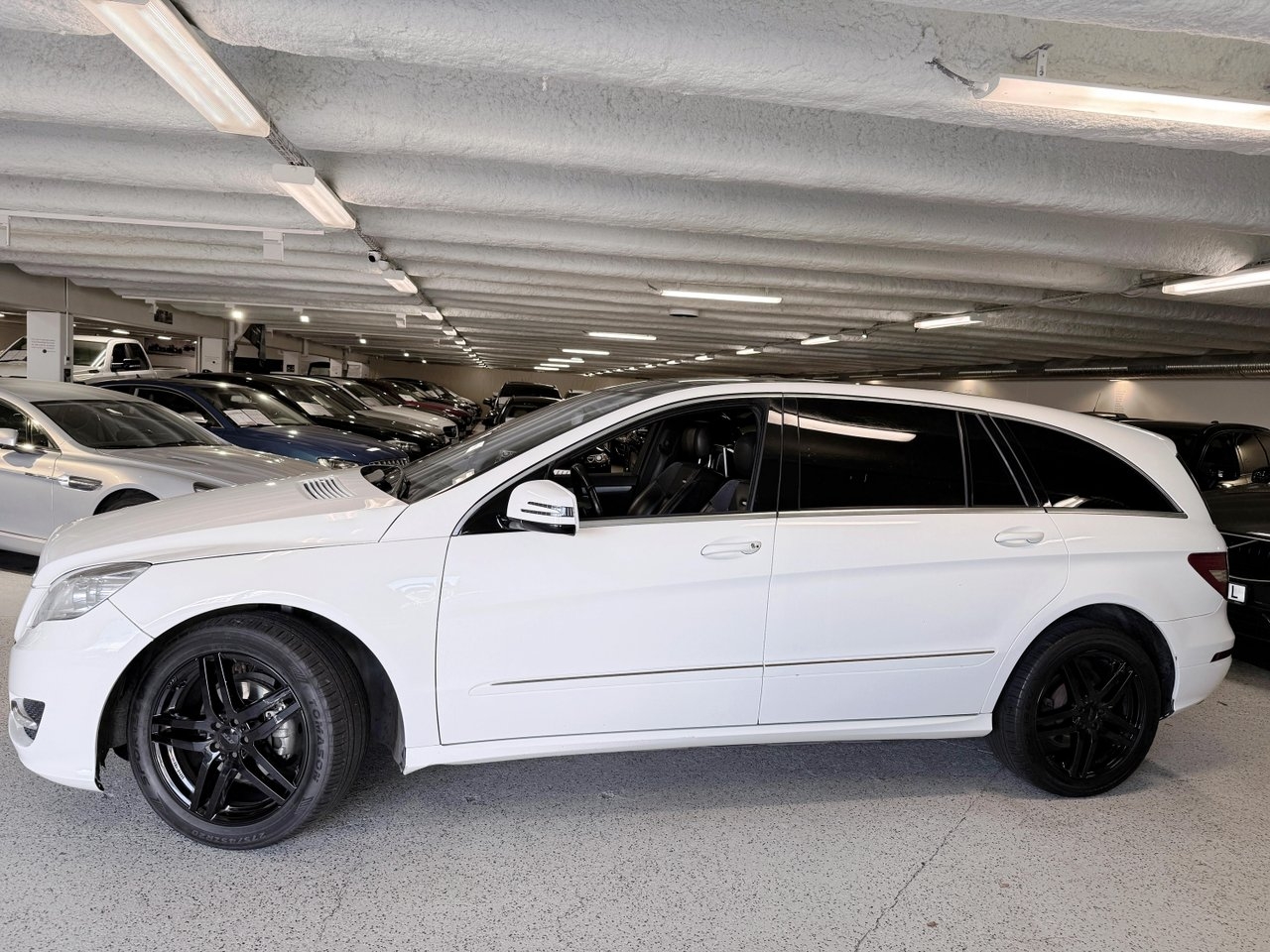 Mercedes-Benz R 2012, bild 5/10