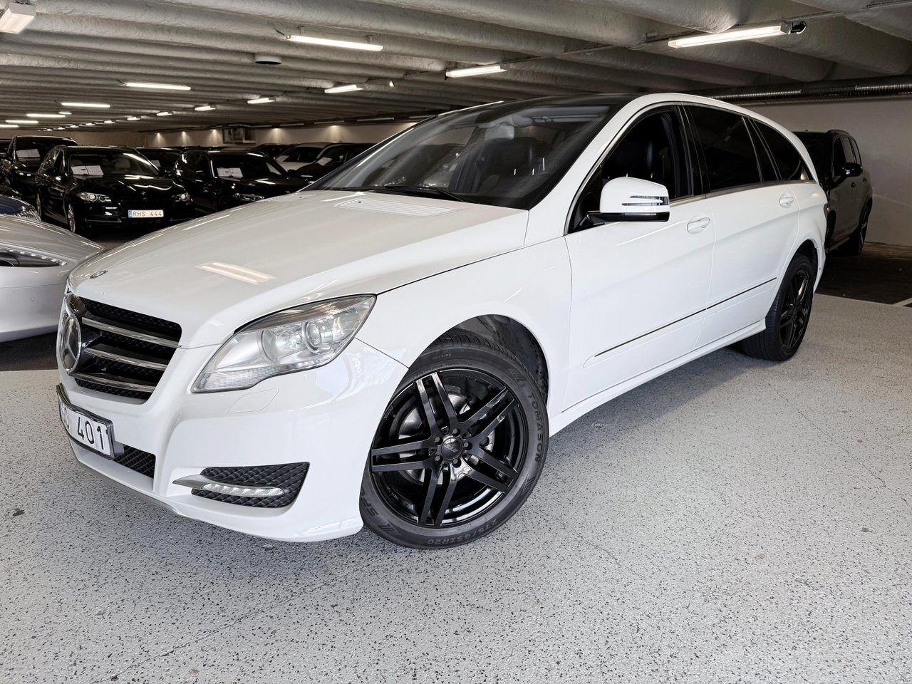 Mercedes-Benz R