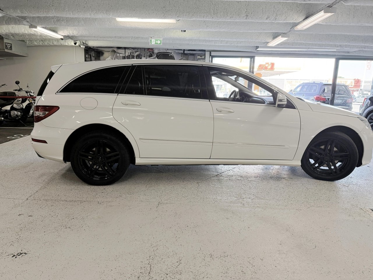 Mercedes-Benz R 2012, bild 6/10