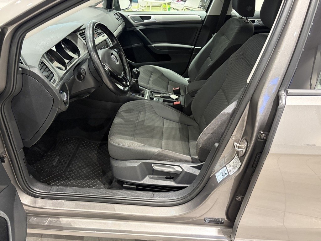 Volkswagen Golf 2017, bild 2/10