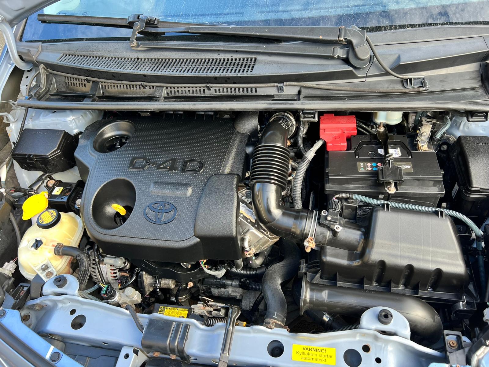 Toyota Yaris 5-dörrar 1.4 D-4D Manuell 2013, bild 7/10