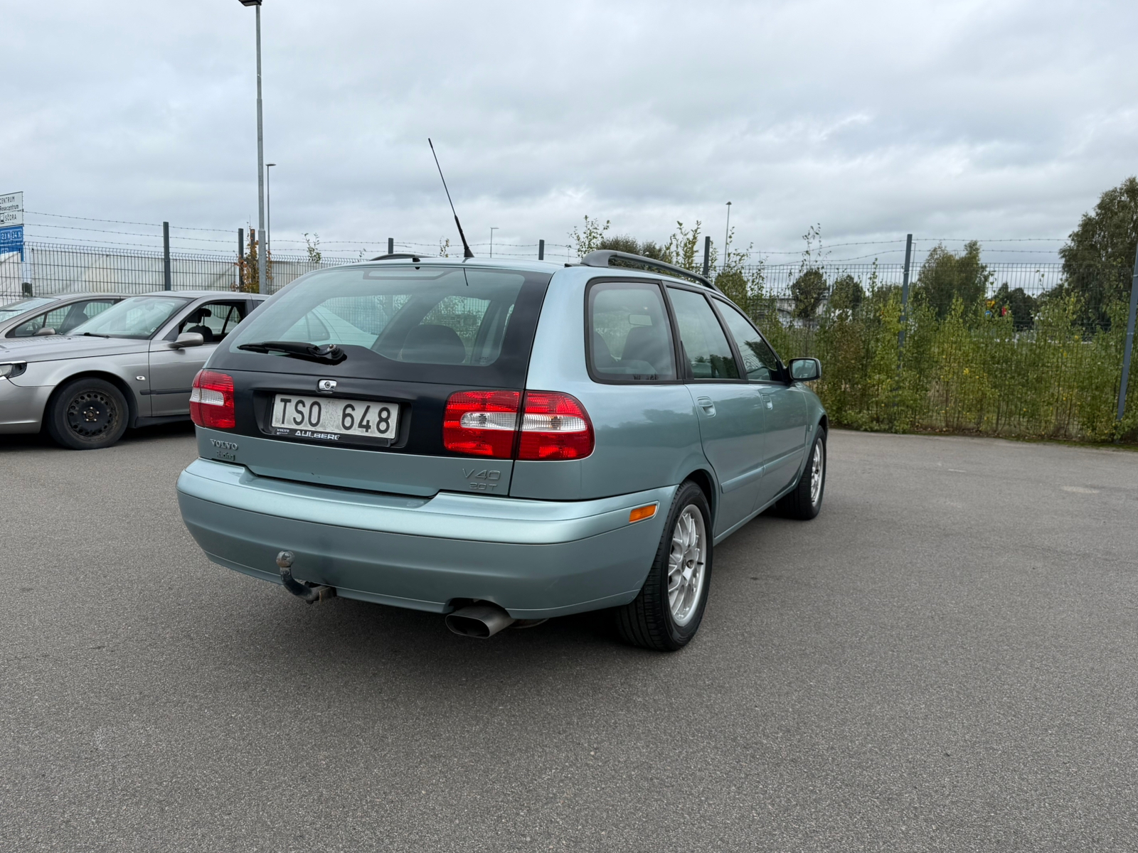 Volvo V40 2.0T Manuell 2003, bild 3/6