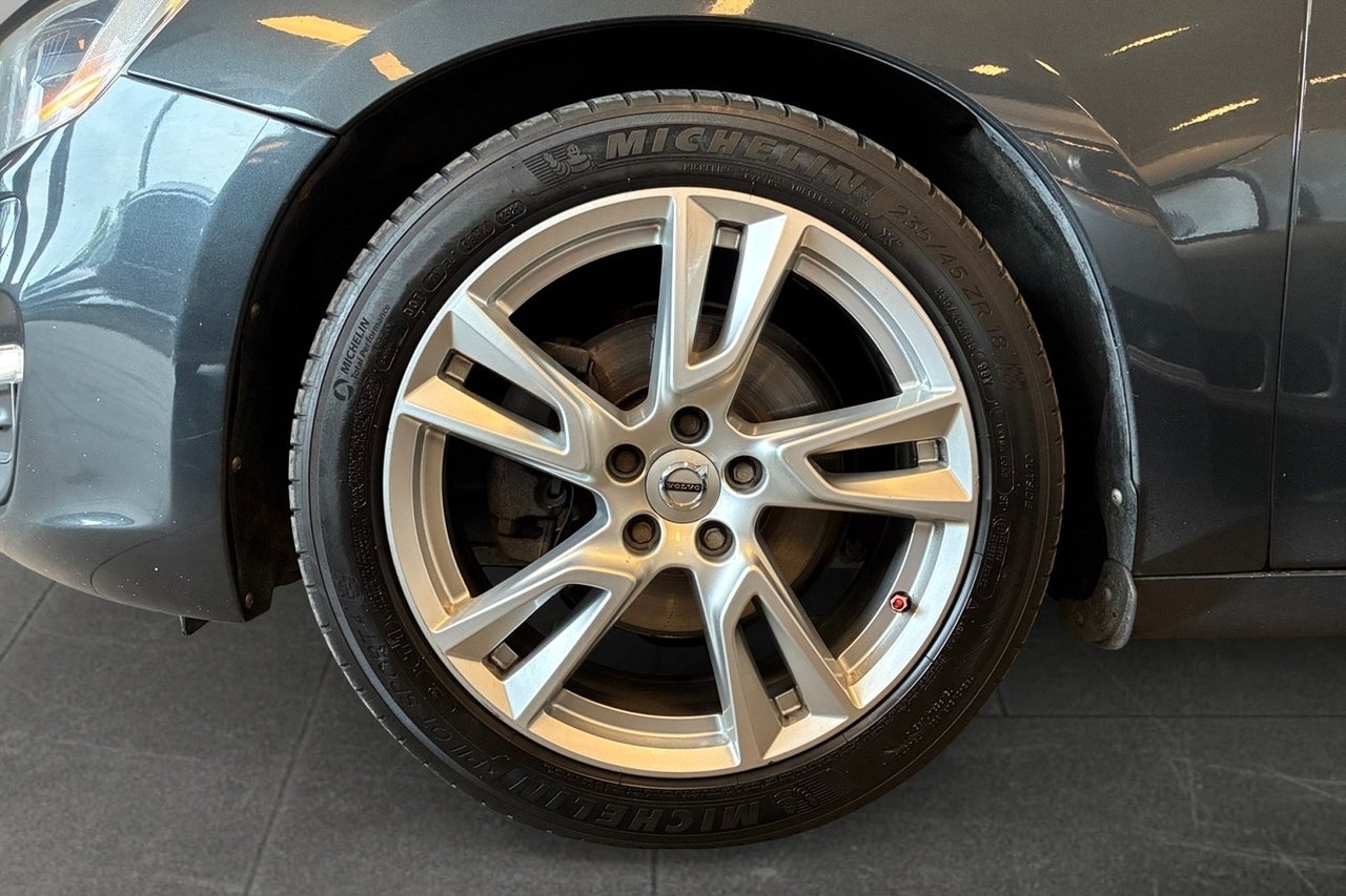 Volvo S60 2014, kuva 8/8