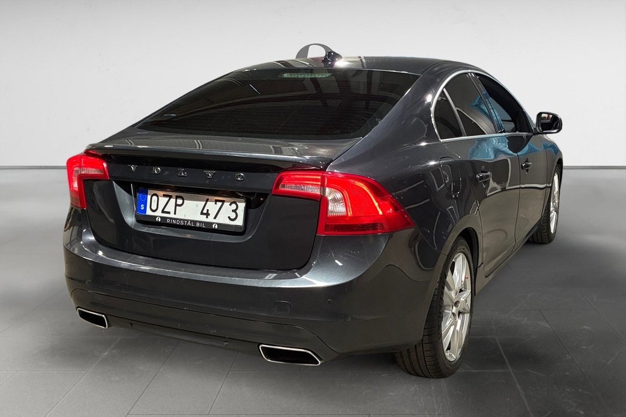 Volvo S60 2014, kuva 5/8
