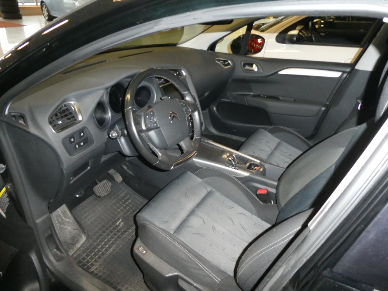 Citroen C4 1.6 e-HDi Airdream aut Euro 5 2013, bild 3/7