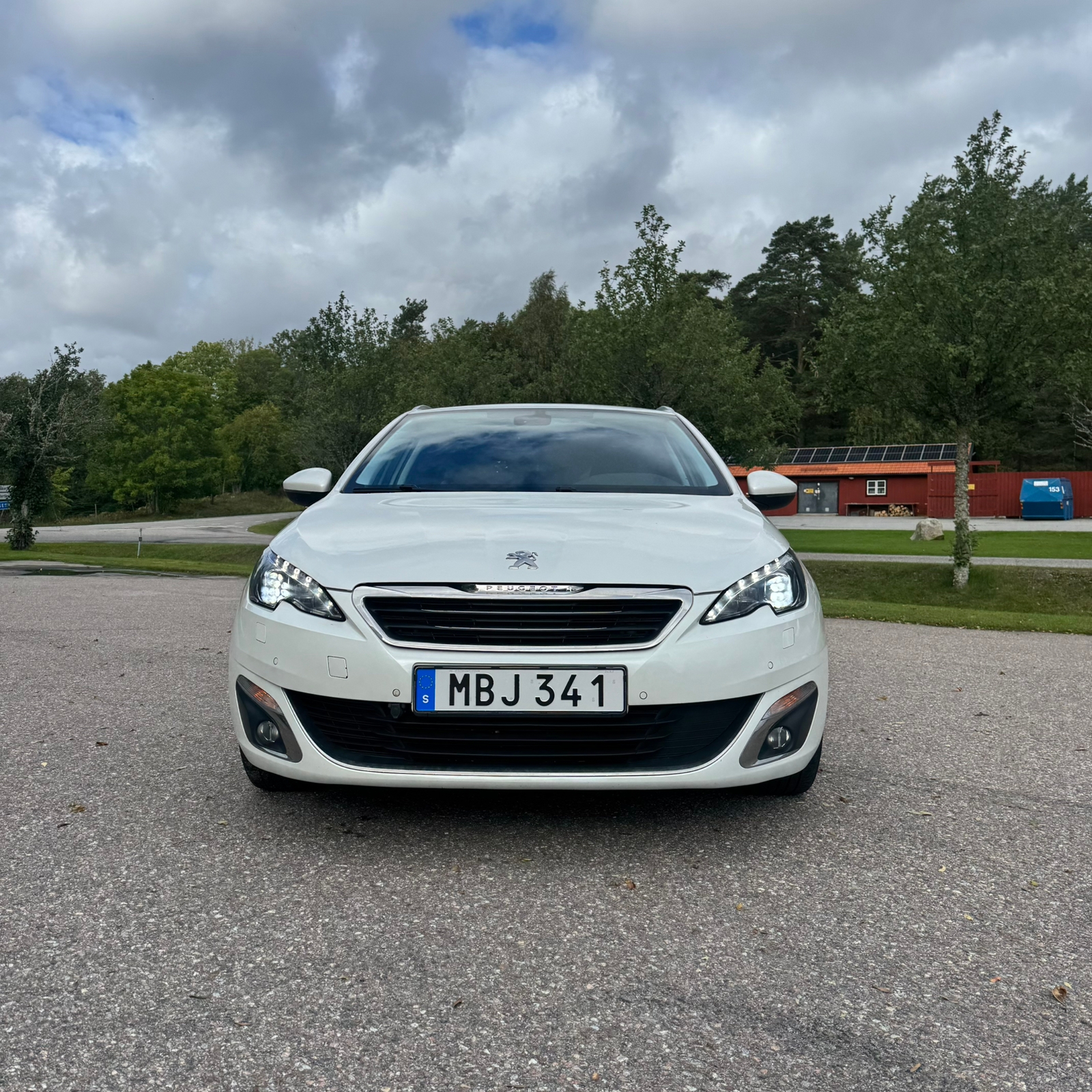 Peugeot 308 SW 1.6 BlueHDi 120 8v EAT 2015, bild 4/9