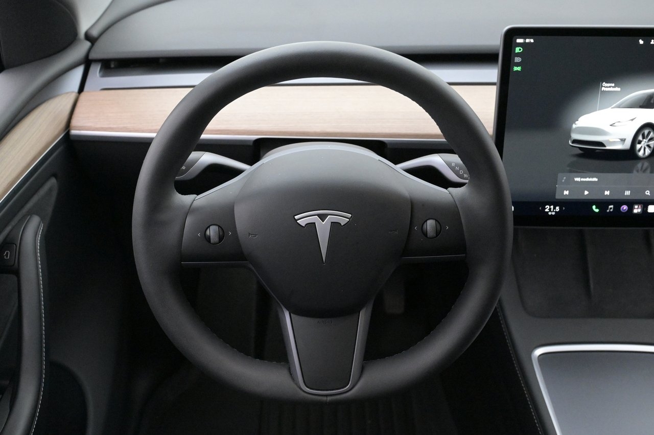 Tesla Model Y 2023, bild 7/10